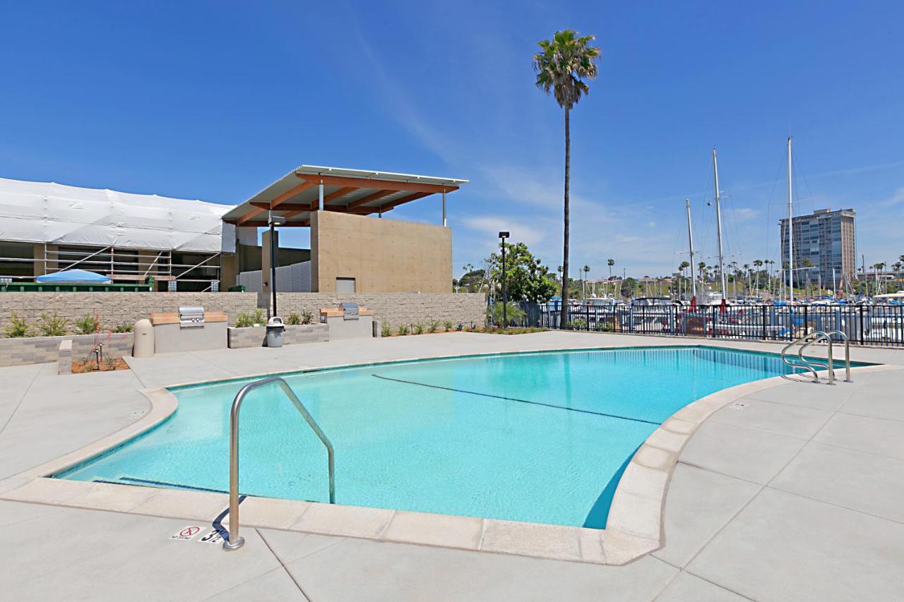 313B Steps From The Sand At Harbor Beach - Free Wifi Oceanside Bagian luar foto