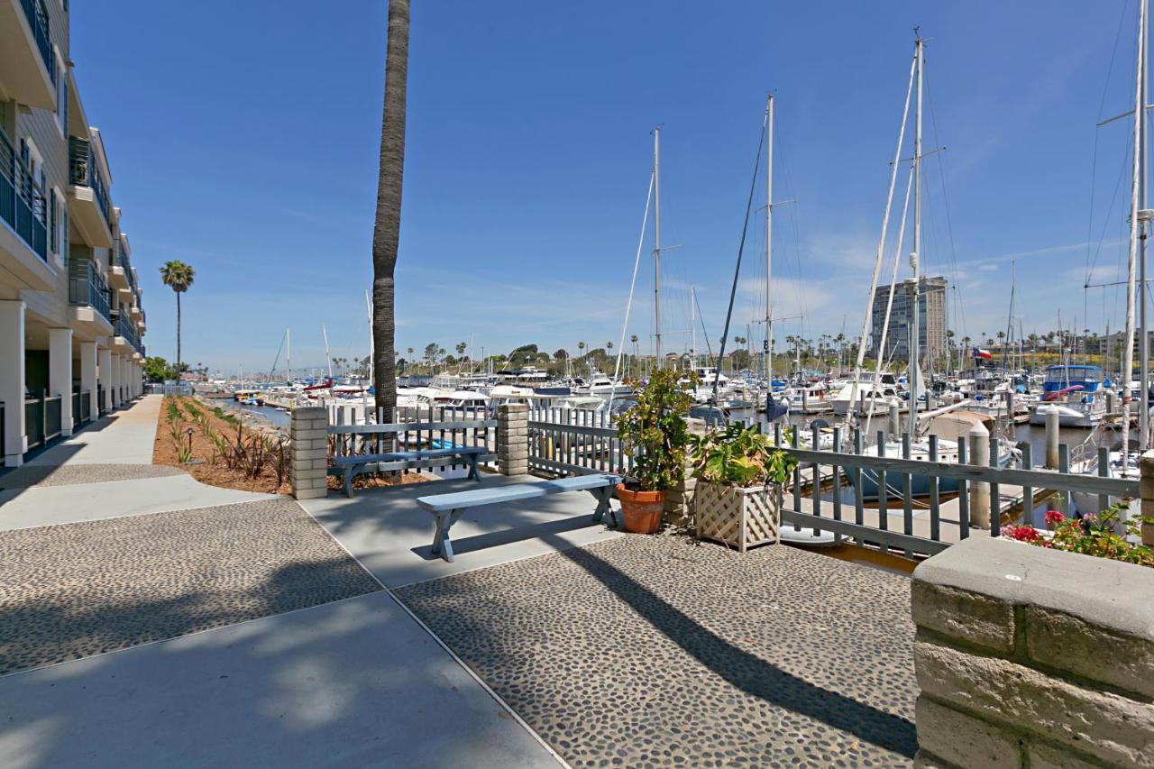 313B Steps From The Sand At Harbor Beach - Free Wifi Oceanside Bagian luar foto
