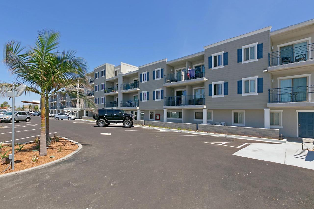 313B Steps From The Sand At Harbor Beach - Free Wifi Oceanside Bagian luar foto